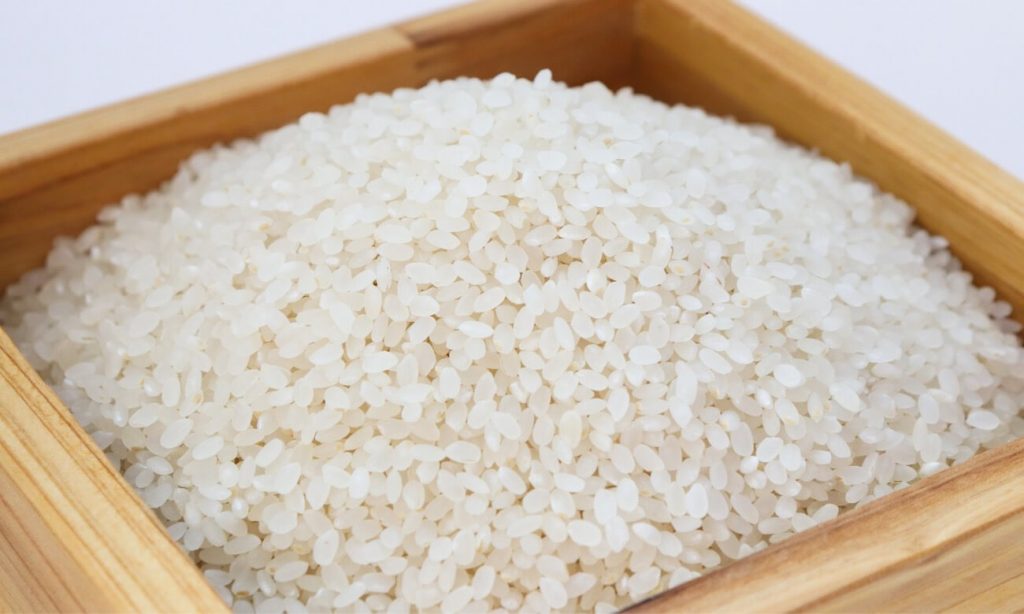 Tempo di mandarini: scopri come sorprendere i tuoi ospiti con le nostre 3 ricette originali 2 Il riso si abbina perfettamente ai mandarini, creando contrasti di sapori davvero interessanti.