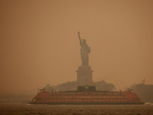 Cielo grigio su New York