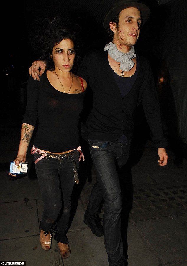 amy winehouse e black fielder