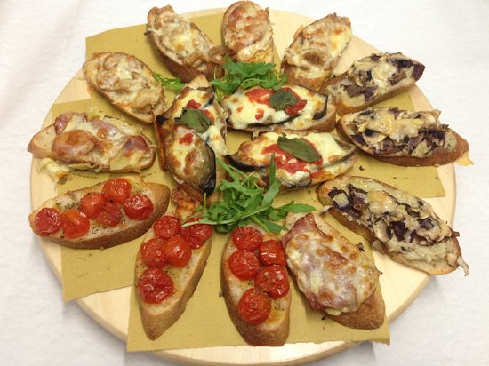 crostini misti fatti