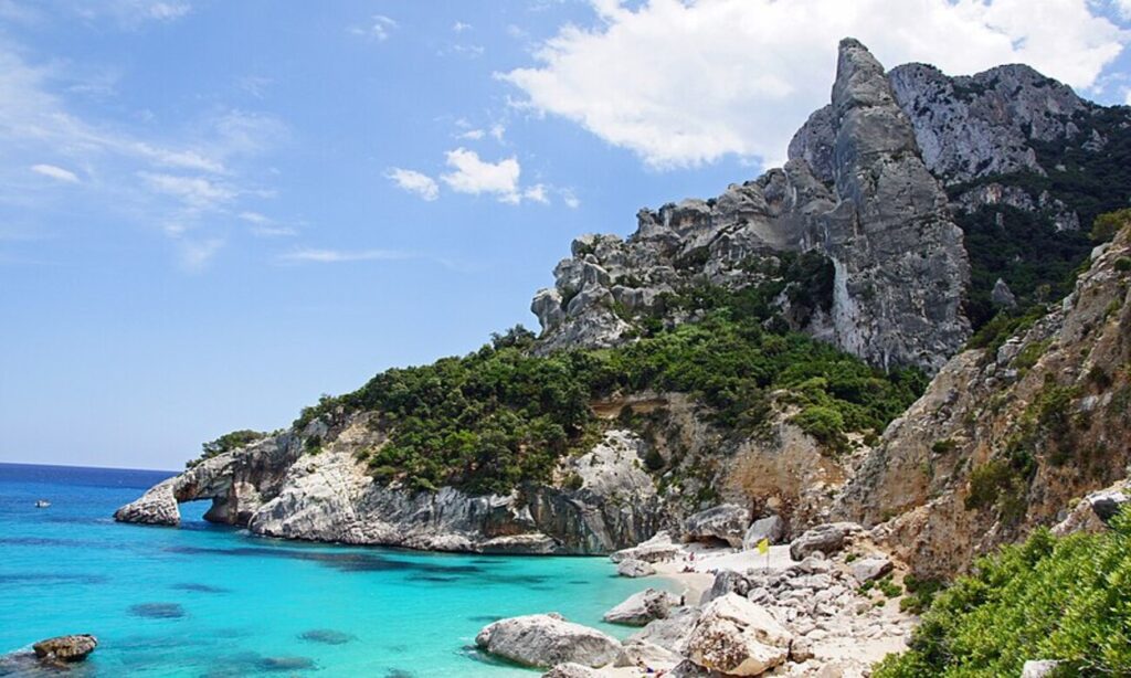 Cala Goloritze, spiagge Sardegna. Foto Wikipedia