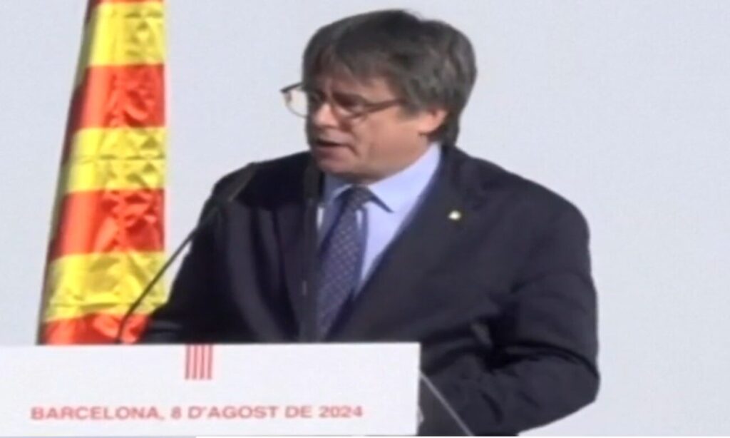 Carles Puigdemont barcellona pal 1