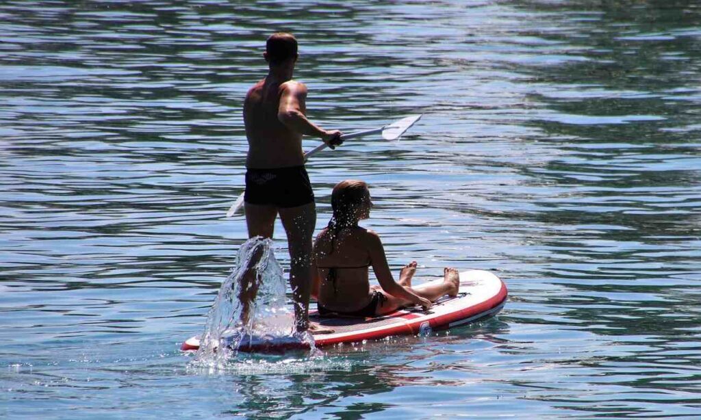 Abbronzatura al lago, in montagna, al mare. Ne pariamo qui su Ultime Dal Web