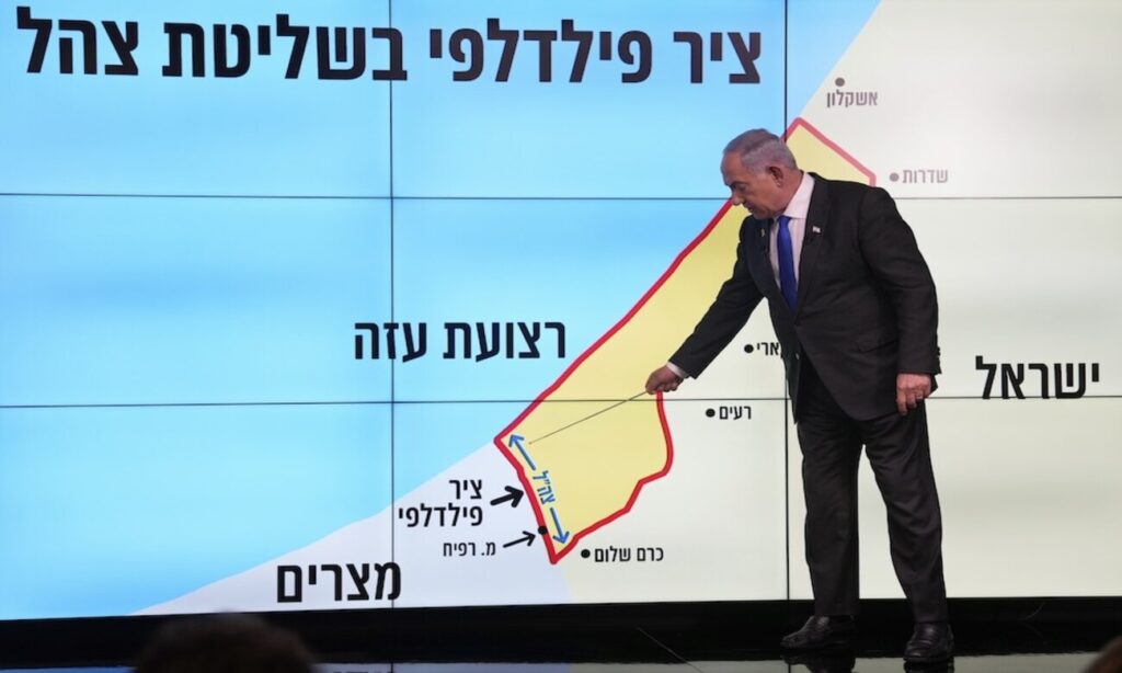 Netanyahu risponde a proteste e Biden ribadendo una linea dura e strategica