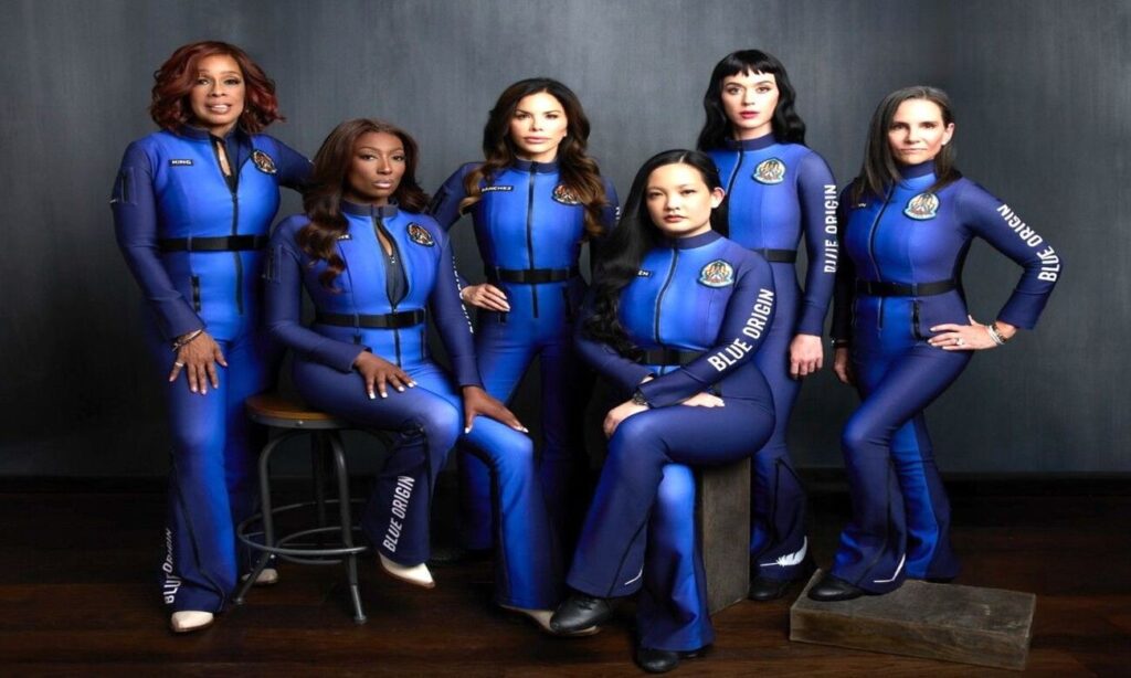 katy perry pronta partire spazio pop star mostra bluorigin v3 793080