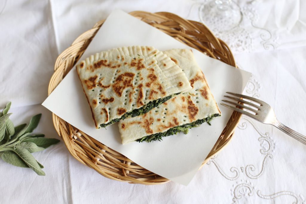 Scopri qual è la verdura più salutare al mondo secondo la scienza: è di stagione! 3 Provate il crescione tritato sopra un'omelette, oppure all'interno di un panino integrale o di una piadina